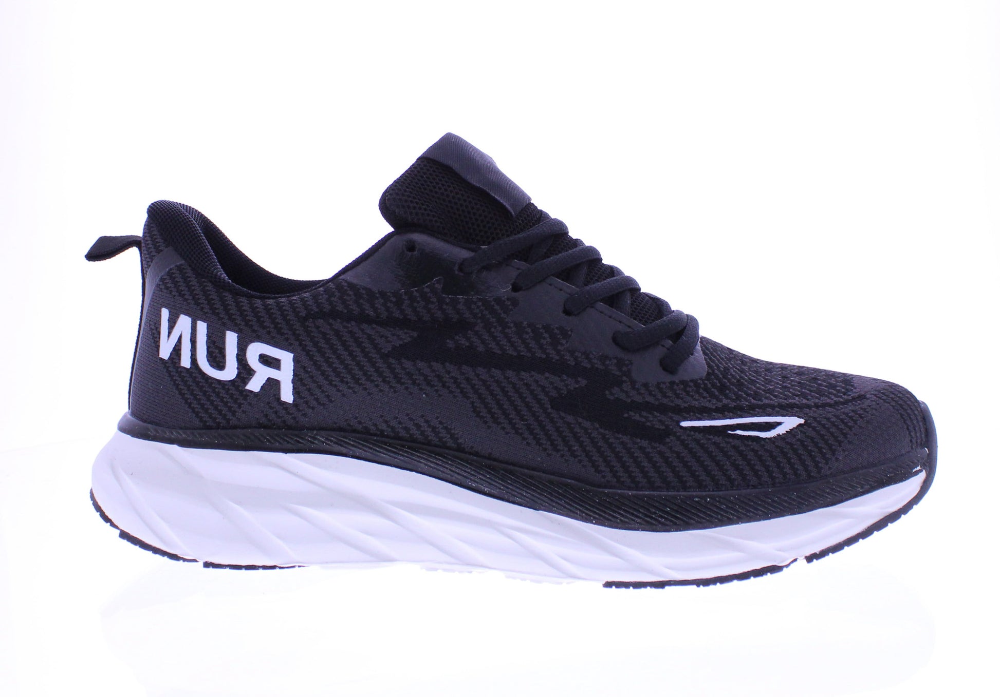 Men Fabric Lace Up Sneaker