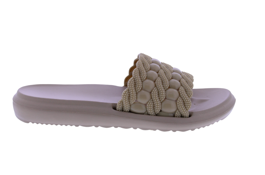 Women Chainlink Slide