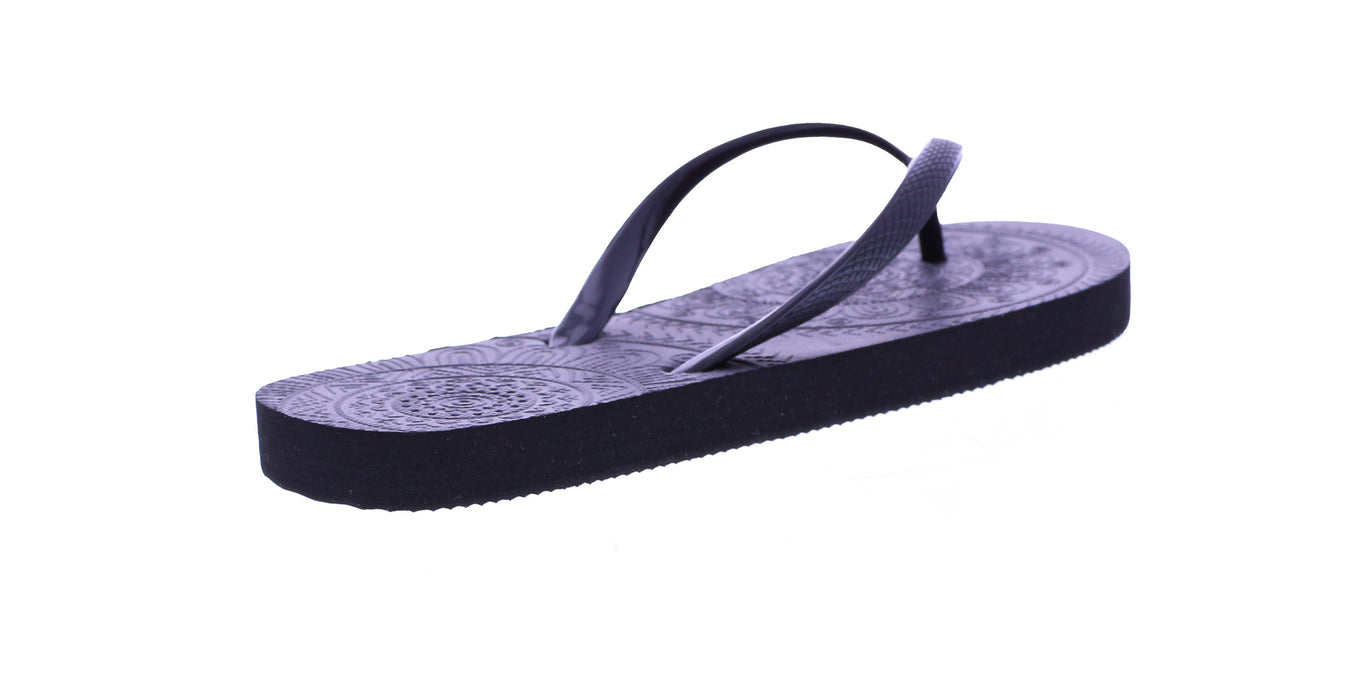 Women Embossed Flip Flop