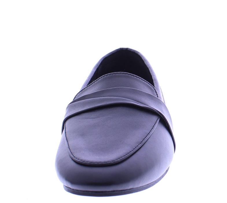 Women Faux Leather Loafer