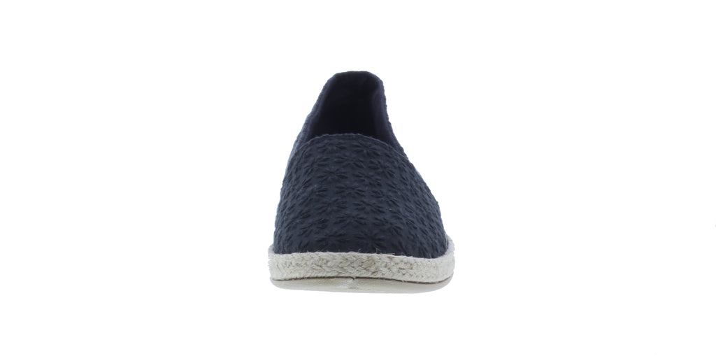 Women Flower Stitched Fabric Slip On