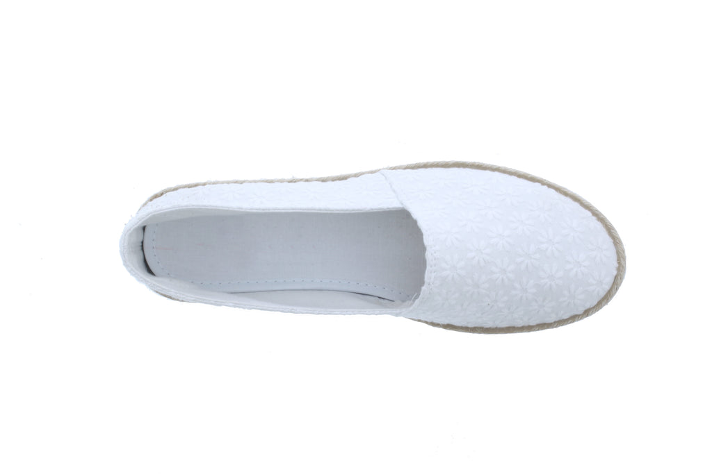 Women Flower Stitched Fabric Slip On