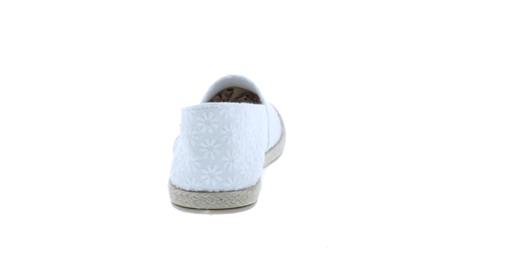 Women Flower Stitched Fabric Slip On