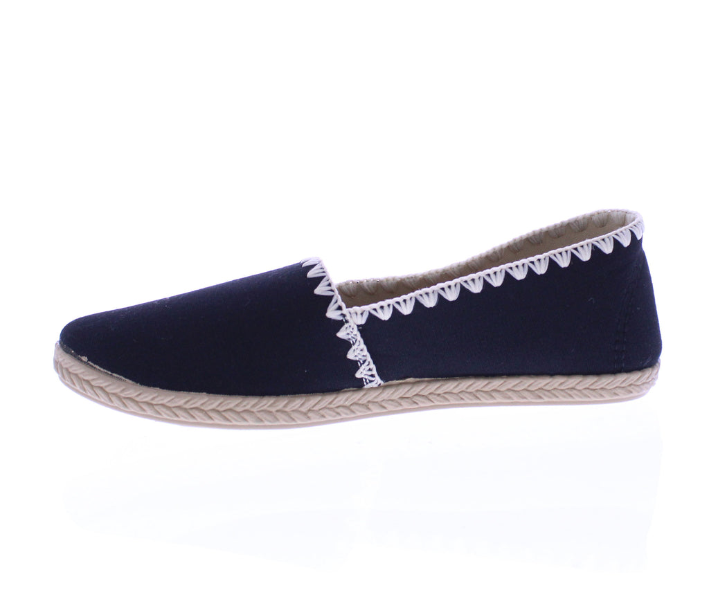 Women Stitched Canvas Slip On Sneaker