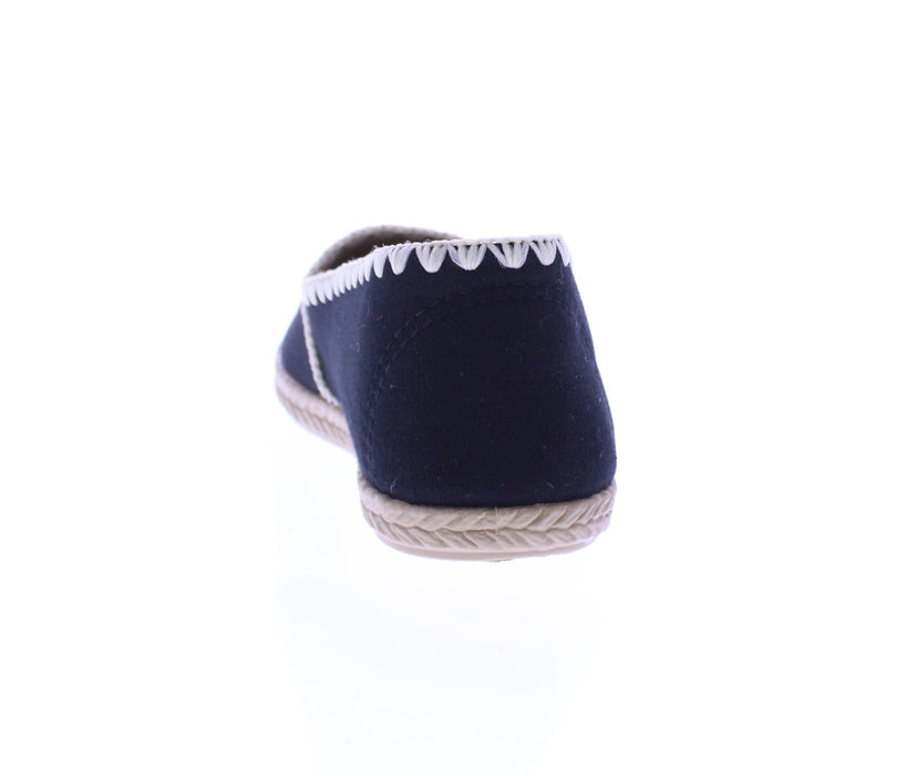 Women Stitched Canvas Slip On Sneaker