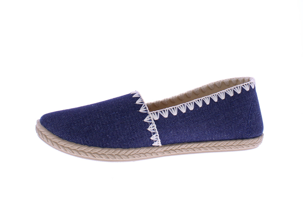 Women Stitched Canvas Slip On Sneaker