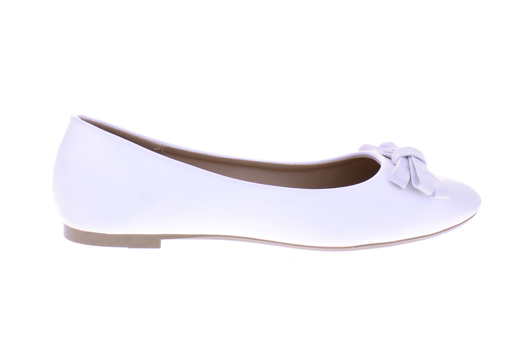 Women Faux Leather Ballerina with Elaborate Bow