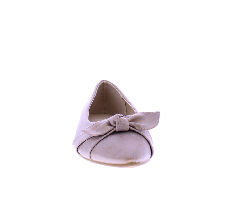 Women Ballerina with Knotted Bow