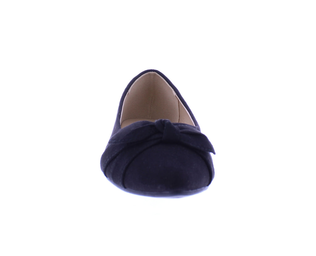 Women Ballerina with Knotted Bow