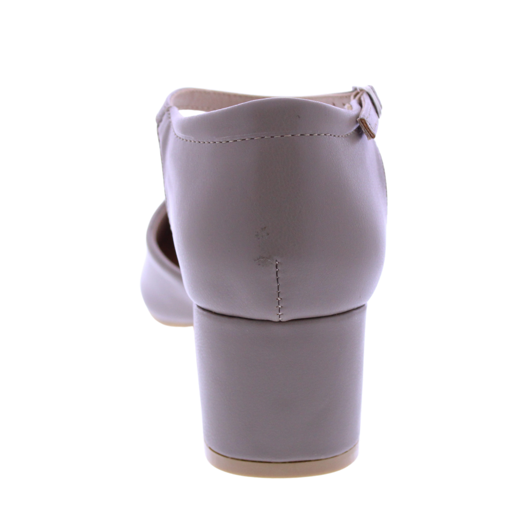 Women Low Heel Sandal